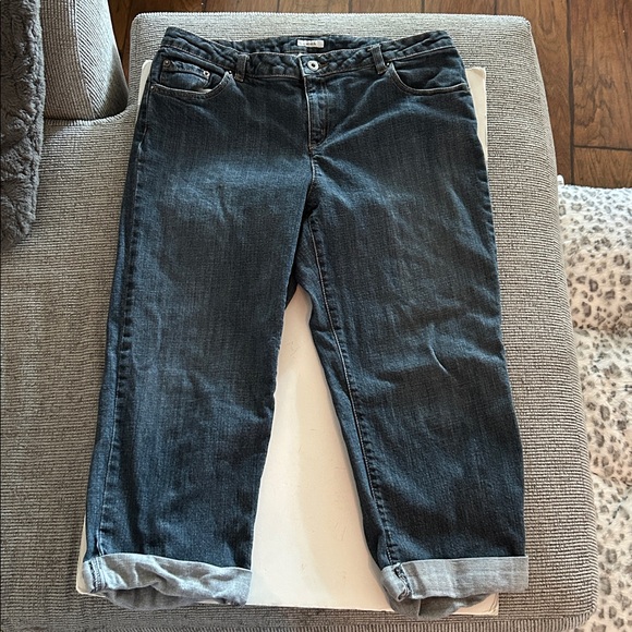 Liz & Co. Dark Blue stretch capris denim Jeans with cuffs size 14 - Picture 4 of 14